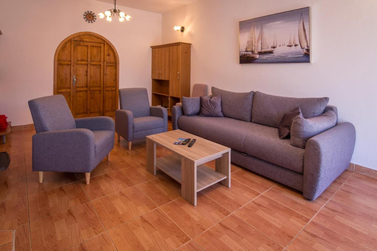 Olympia Apartment Fazana Bagian luar foto